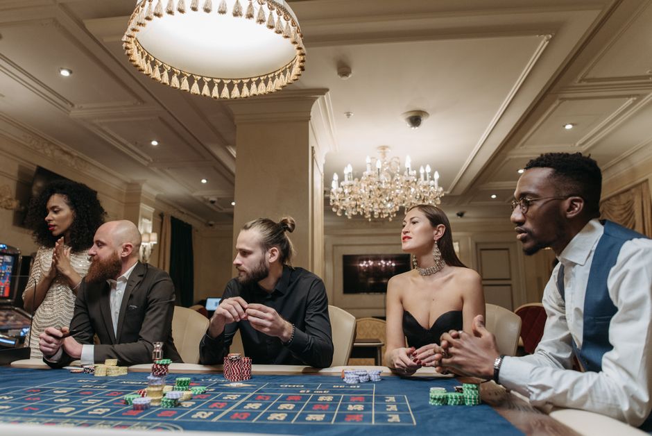 Slot Machines: The Science Behind the Spin