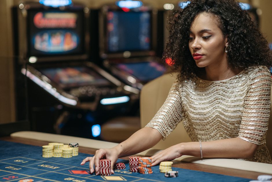 Slot Volatility Explained: Why Big Wins Feel So Rare