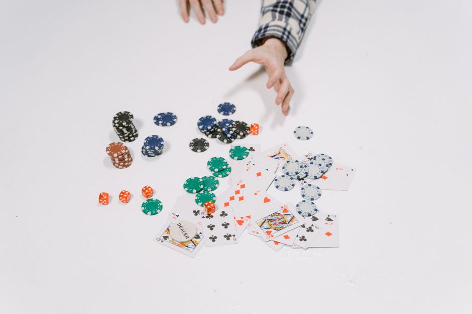 Slot Volatility Explained: Why Big Wins Feel So Rare